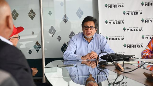 Firmas contratos de concesión 1